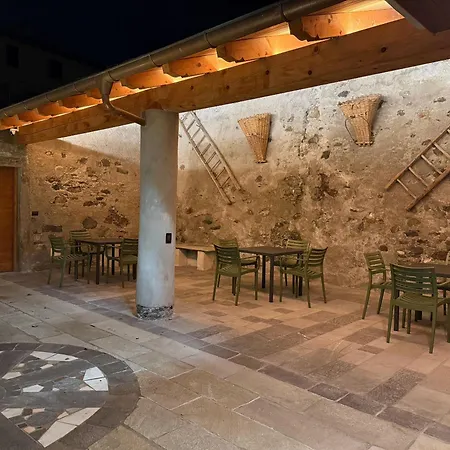 Curt Di Manai Charme 3* Tirano